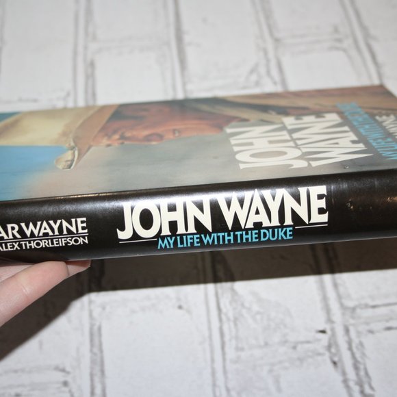 🤠 John Wayne: My Life with the Duke · Vintage Hardcover (bc) - Picture 7 of 7